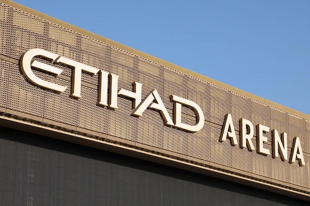 etihad arena seating capacity