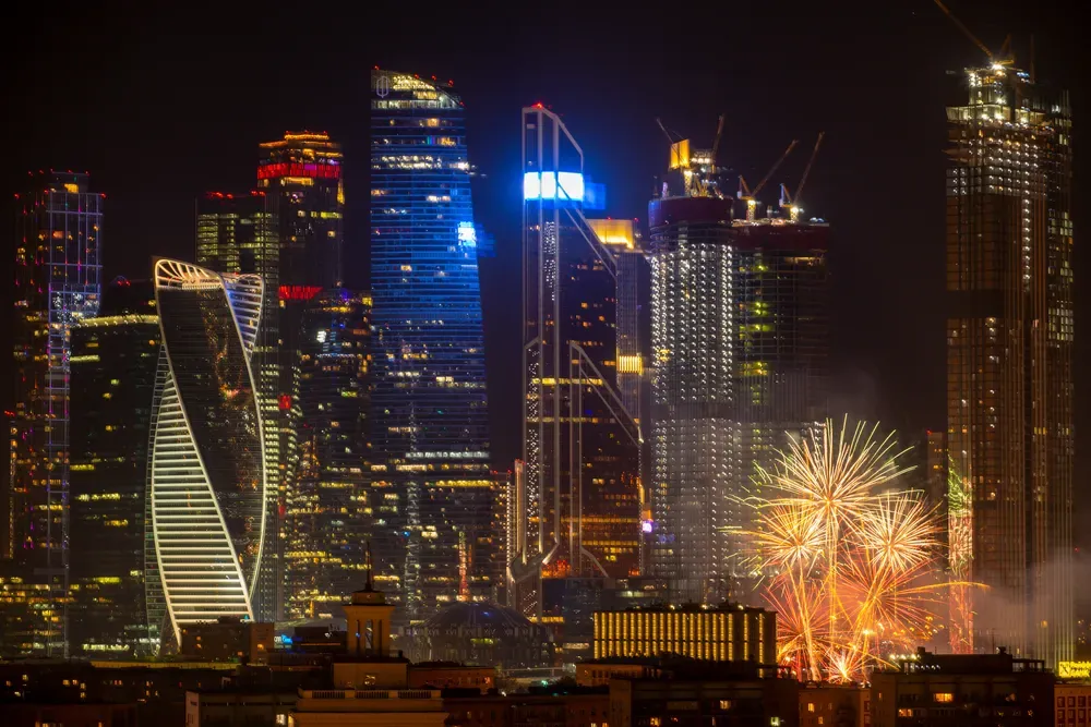 8 days new year celebrations 2026