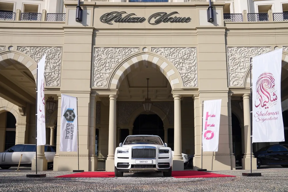 Beno and Shalimar artistic collaboration at Versace Hotel