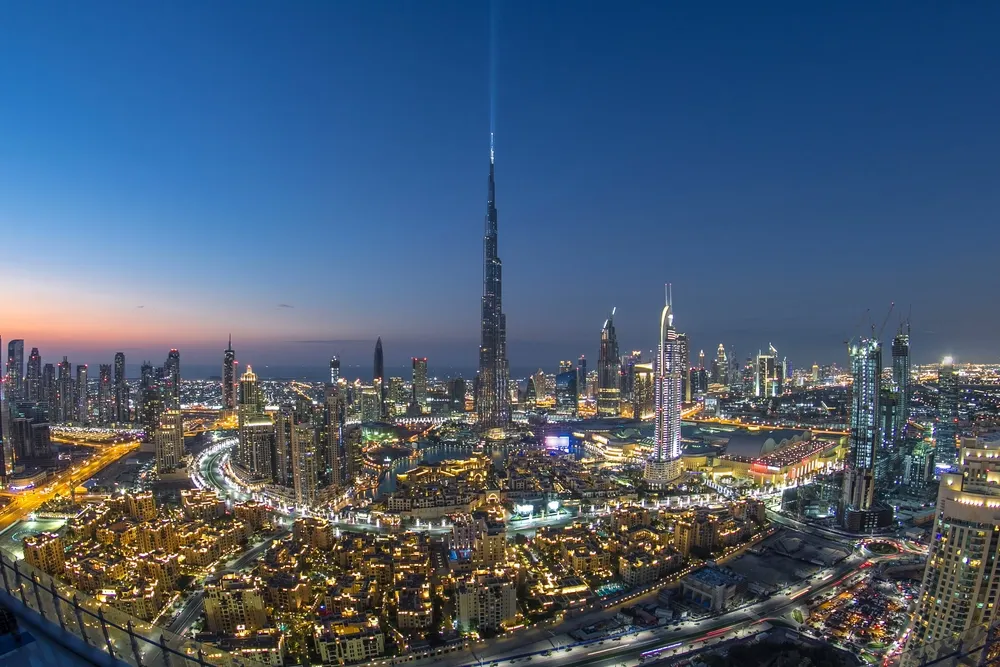 How much does it cost to ride a helicopter in Dubai