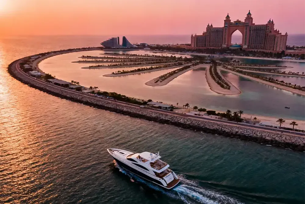 Main Image UAE August Long Weekend 2026: Best Things to Do & Getaways