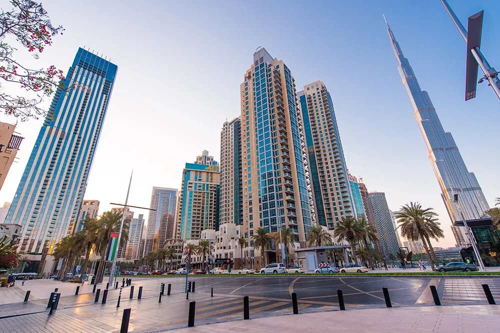 Main Image أفضل 10 مطاعم ومرافق في بوليفارد دبي – دليل 2025 الكامل