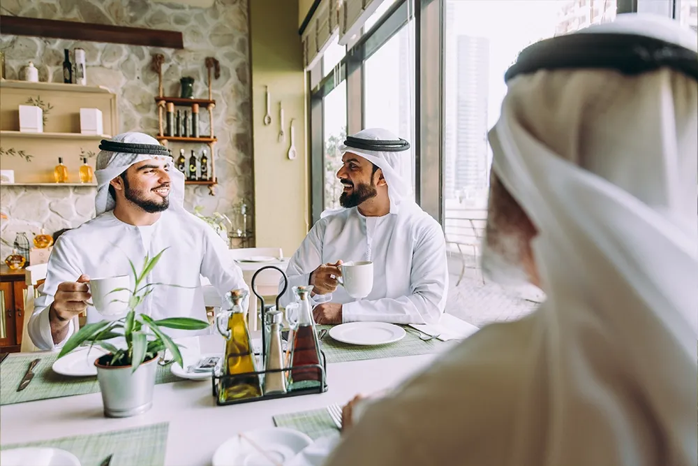 أفضل وقت لزيارة مطاعم السهرات في دبي