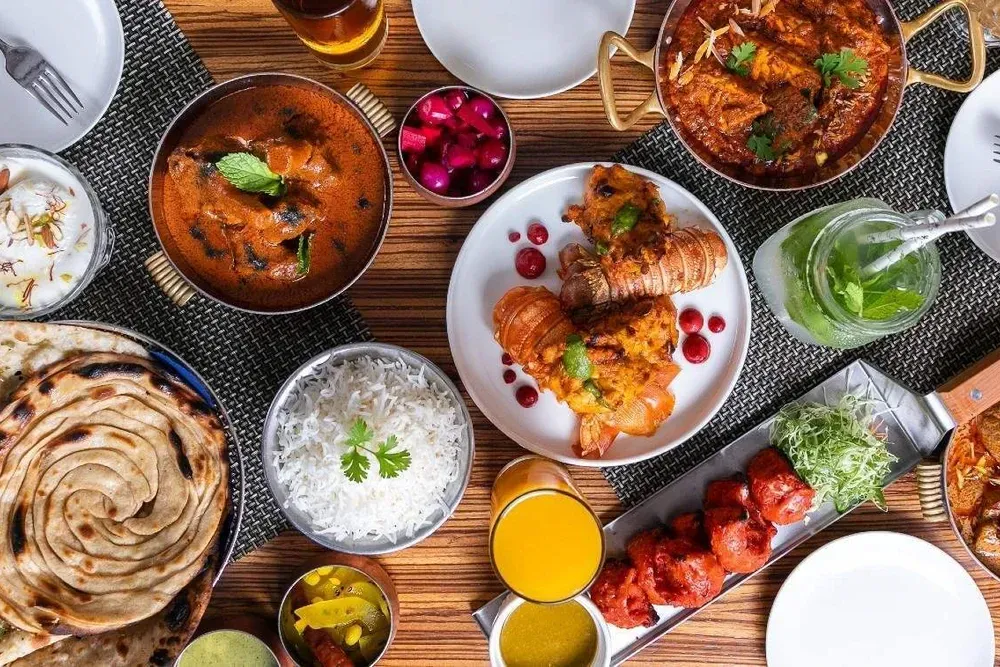 best business lunches in Dubai under 100 AED