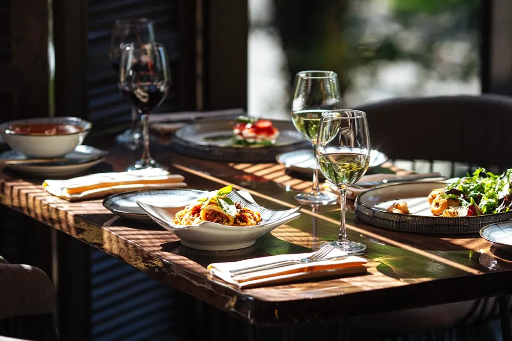 Main Image Dubai’s Seafood Delights: Where to Feast on the Ocean’s Best