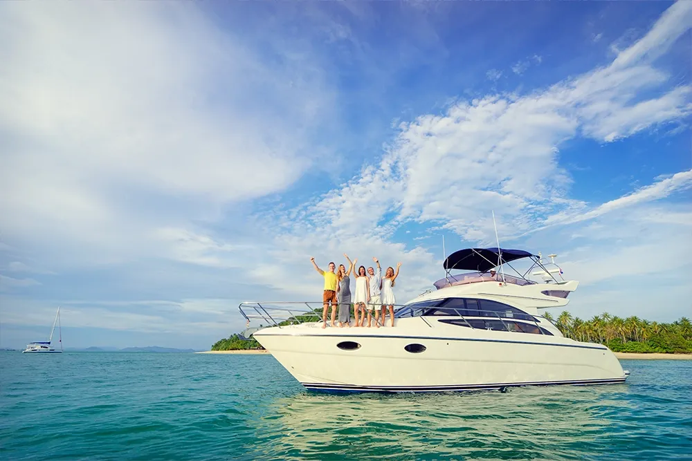 dress code for boat party