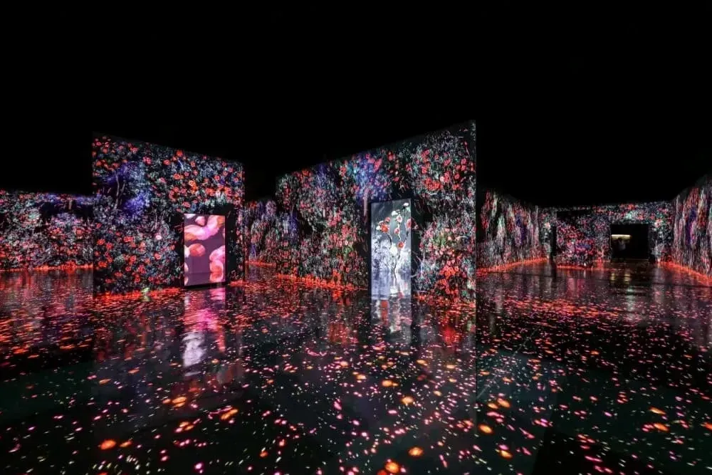 dubai mall art gallery