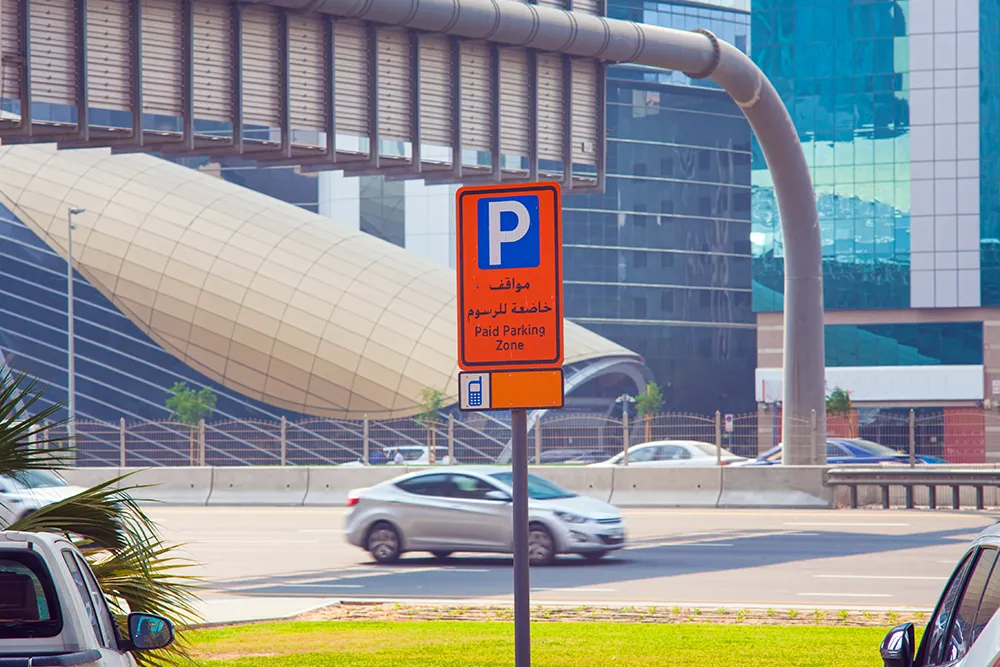 dubai parking free