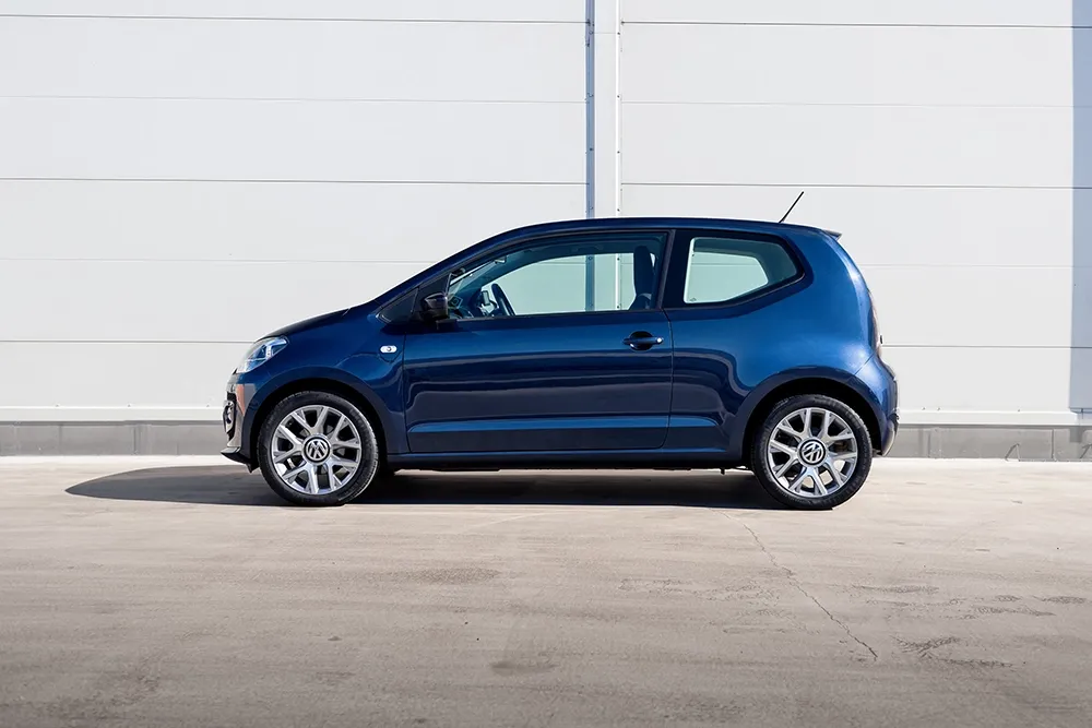 economy car vs compact cars