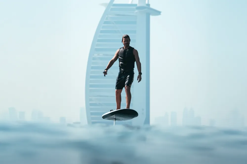 efoil dubai