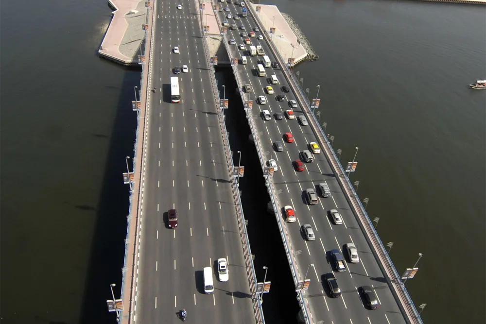 maktoum bridge timing