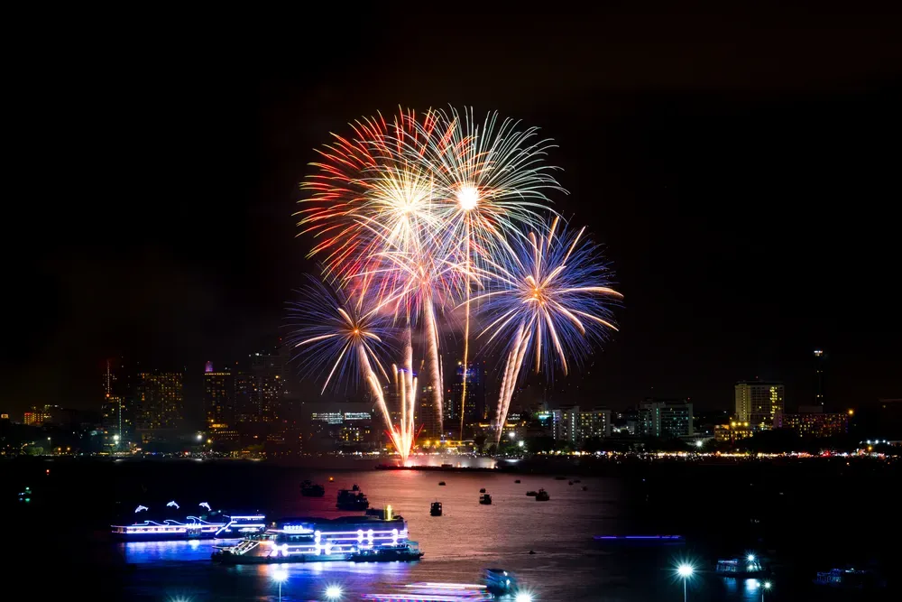 new year rta cruises