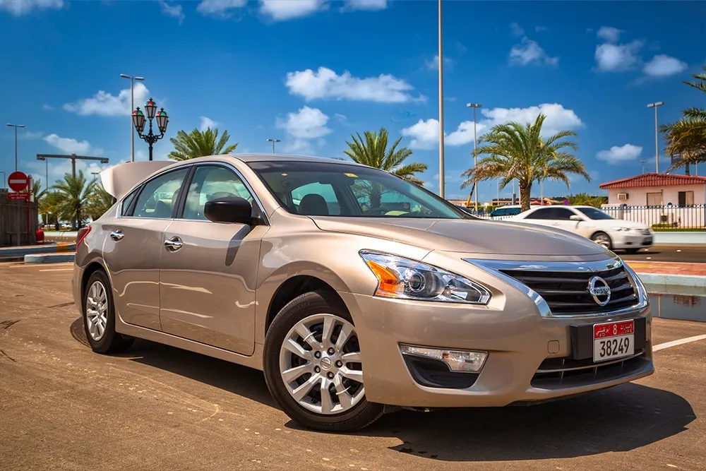 nissan rental dubai
