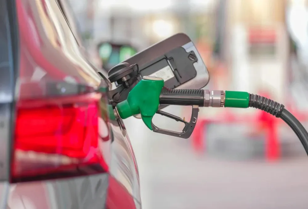 petrol prices dubai 2026