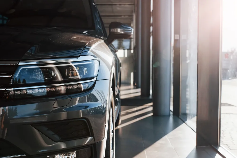 premium car rental dubai