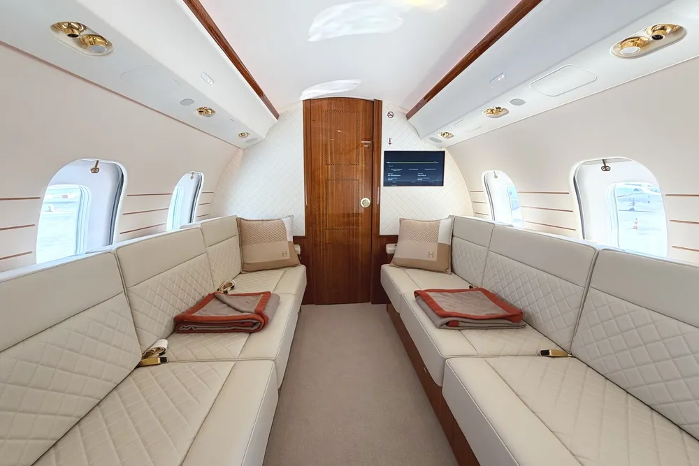 private jet charter