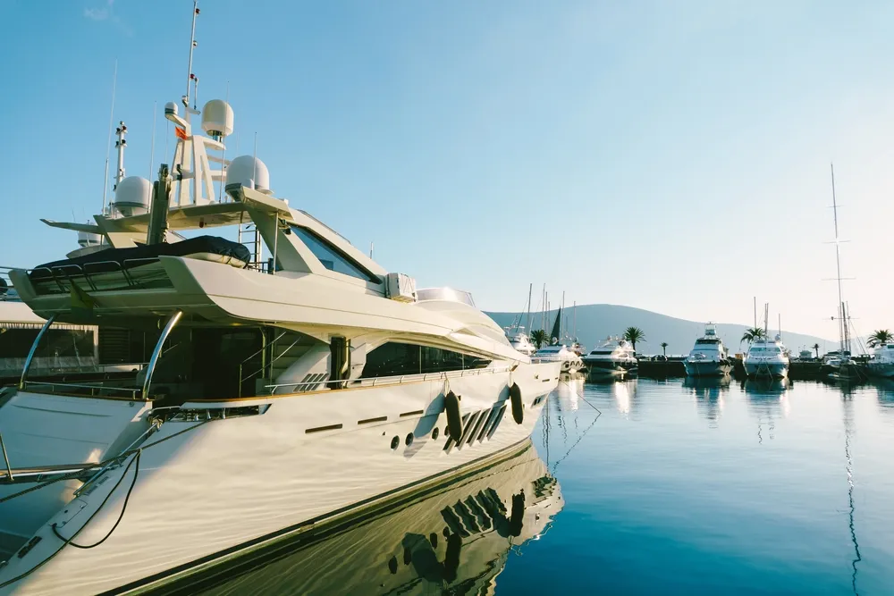 private yacht rental dubai