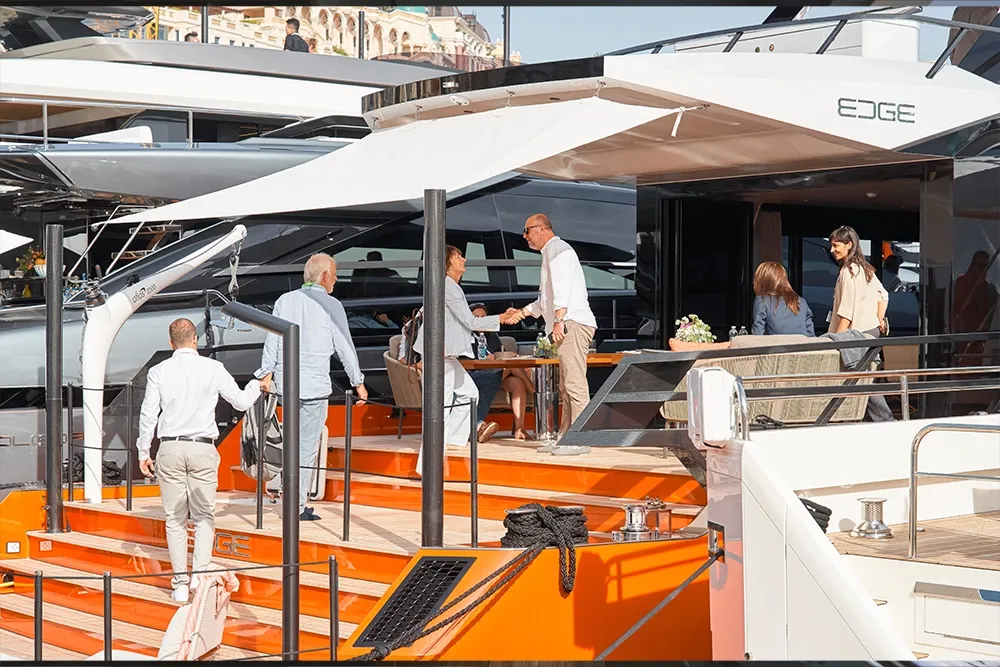 private yacht rental dubai