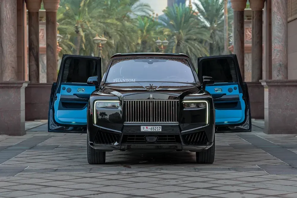 rolls royce vs bentley rental dubai