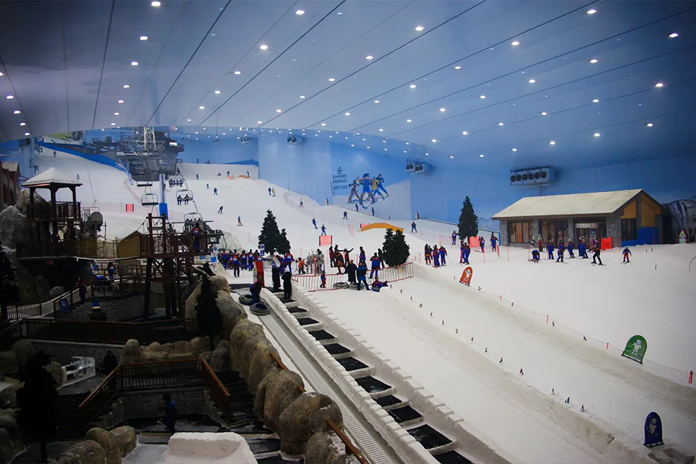 skidubai snow activities
