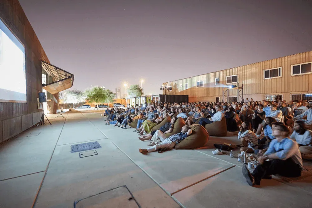 where to watch Christmas movies in Dubai